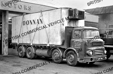 Leyland Octopus 240 / 11R / Donnan Ltd., Grimsby / L071115a
