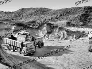 Leyland Octopus / Southport Sand Co., Birkdale / L074318a