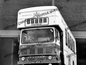 Leyland Super Comet / Stylo Footwear, Leeds / L090121a