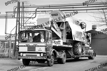Leyland Lynx tractor unit / Fred Snaylam & Son, Bolton / L108425a