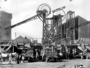 Leyland Steam Wagons / Andrew Knowles & Sons, Manchester / LA09a
