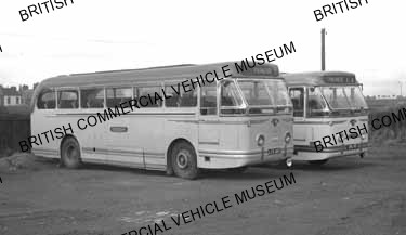 Leyland Royal Tiger PSU1 / Rhondda, 327 / MAT4152q