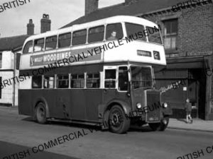 Leyland Titan PD2 / 12 / Oldham Corporation, 372 / MAT4202q