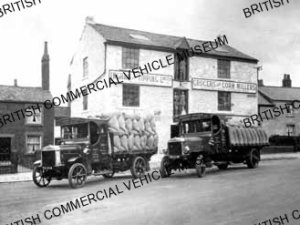 Leyland 2-ton and 5-ton / Ingham & Tipping Ltd., Bamber Bridge / L002137q