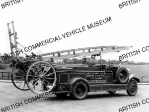 Leyland Cub FK1 / Open Fire Engine with wheeled escape / Borough of Chatham Fire Brigade / L012744q