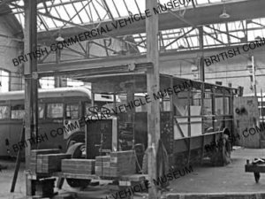 Leyland Titan / Leyland D/D under construction / L020120q