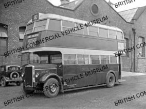 Leyland Titan TD4 / Leyland H30/26R / London Transport STD90 / L020276q