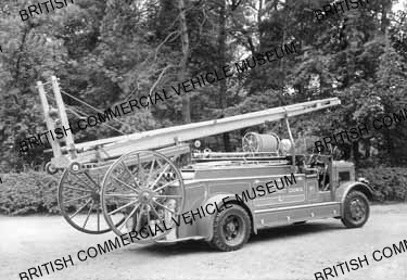 Leyland Cub FK8 / Open Fire Engine with wheeled escape / Coalville UDC, 1 / L024438q