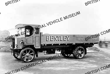 Leyland SQ2 / Bentley Tileries Ltd., Tunstall / L007913q