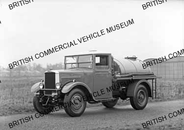 Leyland Cub TKG2 / Crown Agents for the Colonies / L015217q