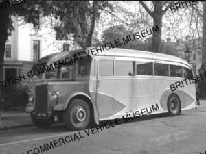 Leyland Tiger PS1/1 / Windover C33F / Dring, Headlington / MAT0445q