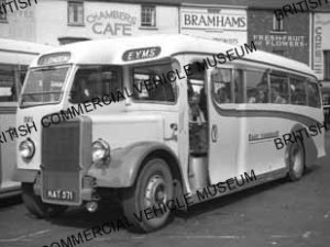Leyland Tiger PS2/3 / Burlingham C28F / East Yorkshire, 521 / MAT0491q