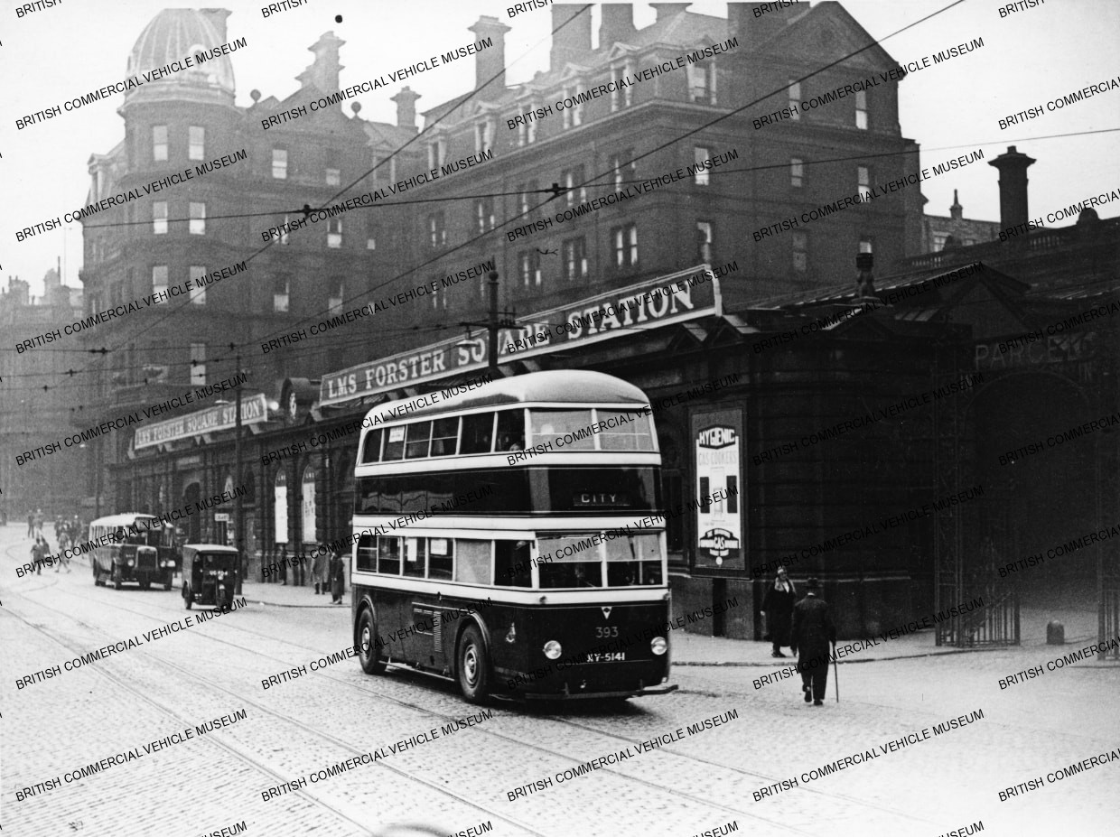AEC “Q” / Metro-Cammell / Bradford Corporation / AEO0117j