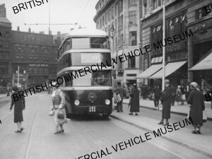 AEC “Q” / Metro-Cammell / Crosville / AEO0123j