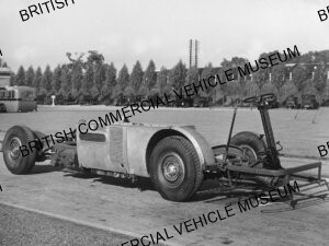 AEC “Q” / no body / view of chassis / AEO0804j