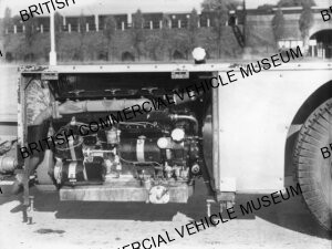 AEC “Q” / no body / view of chassis / AEO1039j