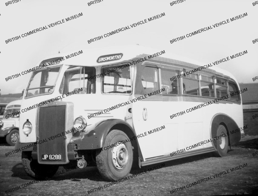 Leyland PS1 / Burlingham / Unsworth WIGAN / MAT0115j
