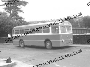 Leyland P{SUC / Duple Midland / Davies / MAT2309j