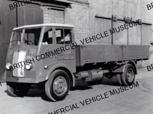 Thornycroft Sturdy/Dropside/A Packham & Co. Ltd/TCC00316