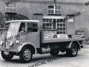 Thornycroft Nippy/Myers Transport/TCC00611